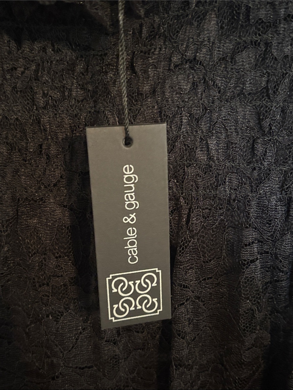 Cable & Gauge Black Lace Short Sleeve Blouse - Picture 2 of 12